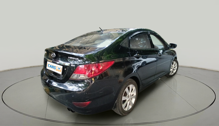 2011 Hyundai Verna FLUIDIC 1.6 CRDI SX, Diesel, Manual, 96,528 km, exterior