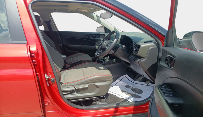 2019 Hyundai VENUE SX 1.0 (O) TURBO DUAL TONE, Petrol, Manual, 55,291 km, interior