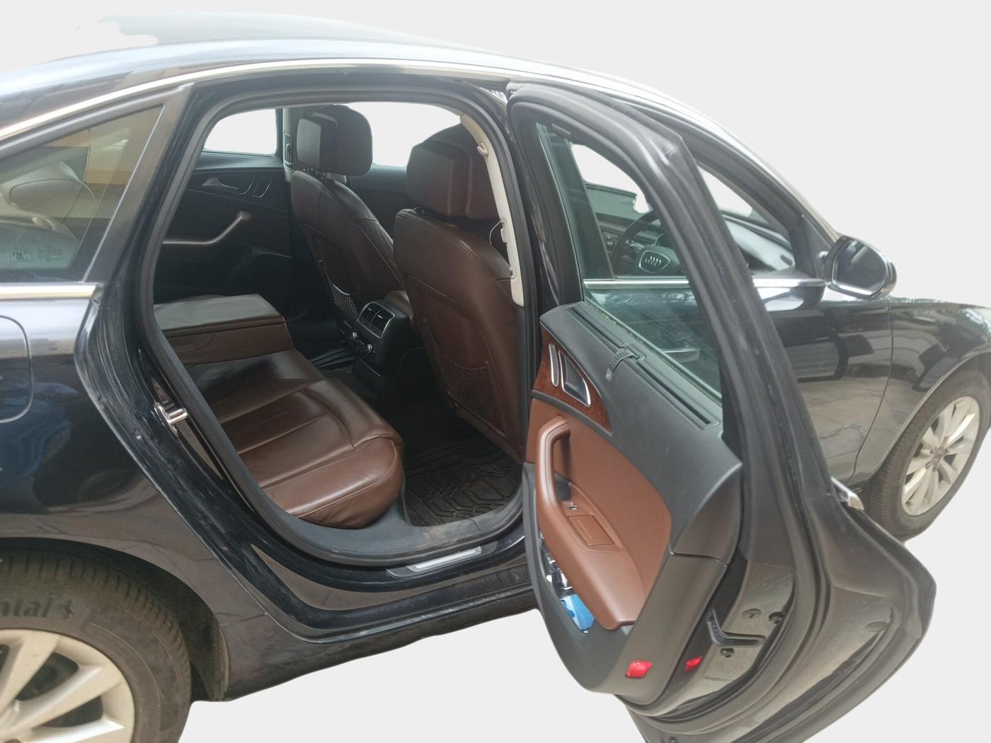 2012 Audi A6 2.0 TDI PREMIUM, Diesel, Automatic, 1,24,000 km, interior