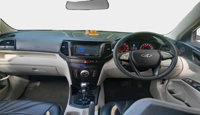 2021 Mahindra XUV300 W6 1.2 PETROL AMT, Petrol, Automatic, 74,514 km, interior
