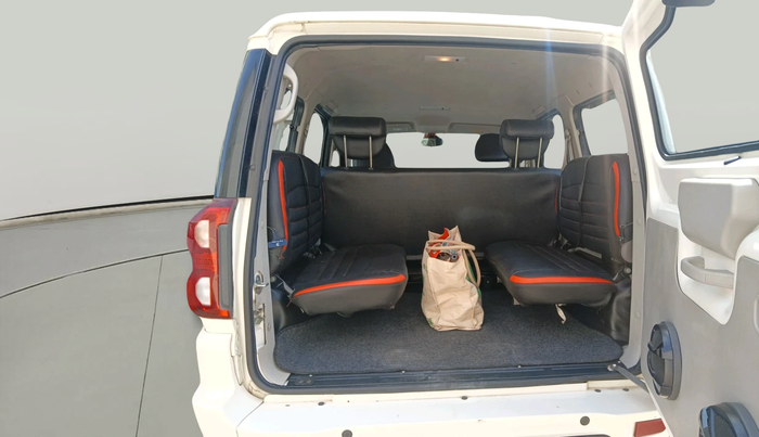 2021 Mahindra Scorpio S5, Diesel, Manual, 62,097 km, exterior