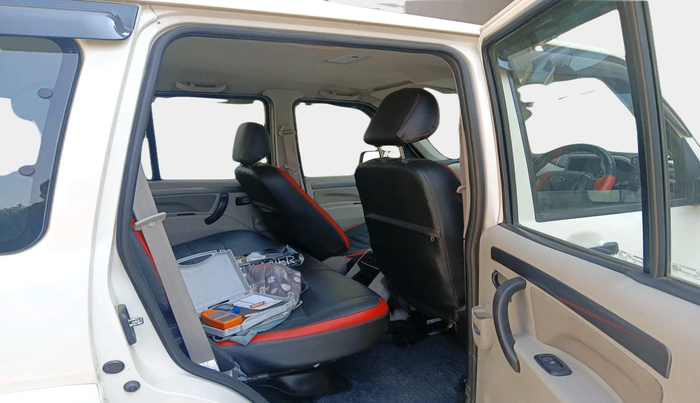 2021 Mahindra Scorpio S5, Diesel, Manual, 62,097 km, interior