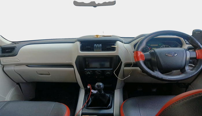 2021 Mahindra Scorpio S5, Diesel, Manual, 62,097 km, interior