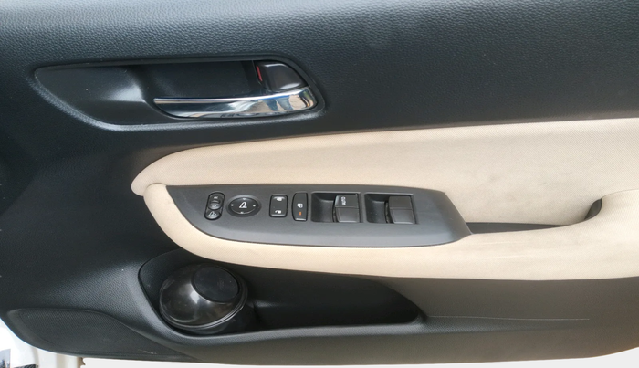 2020 Honda City 1.5L I-VTEC V MT 5TH GEN, Petrol, Manual, 28,890 km, interior