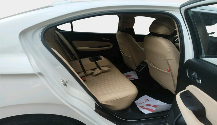 2020 Honda City 1.5L I-VTEC V MT 5TH GEN, Petrol, Manual, 28,890 km, interior