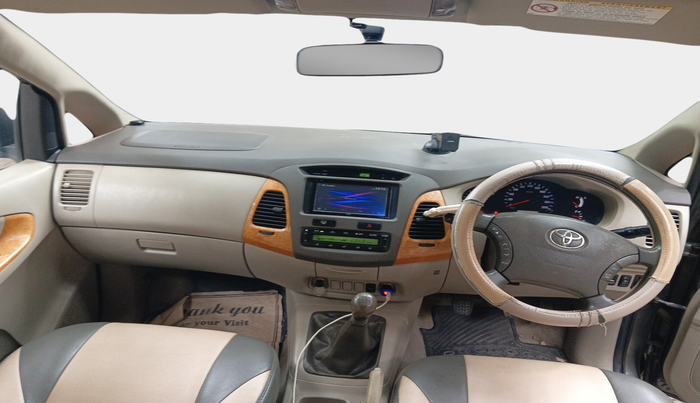 2011 Toyota Innova V 2.5 8 STR, Diesel, Manual, 2,22,323 km, interior