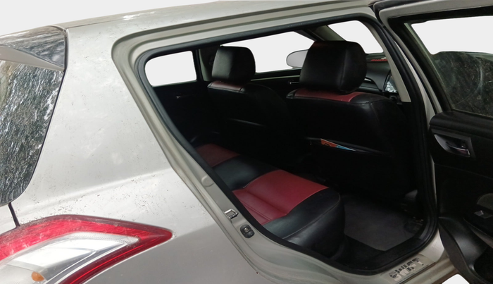 2012 Maruti Swift VDI, Diesel, Manual, 1,16,994 km, interior