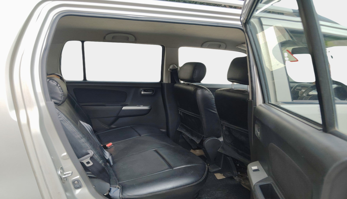 2010 Maruti Wagon R 1.0 VXI, Petrol, Manual, 32,160 km, interior