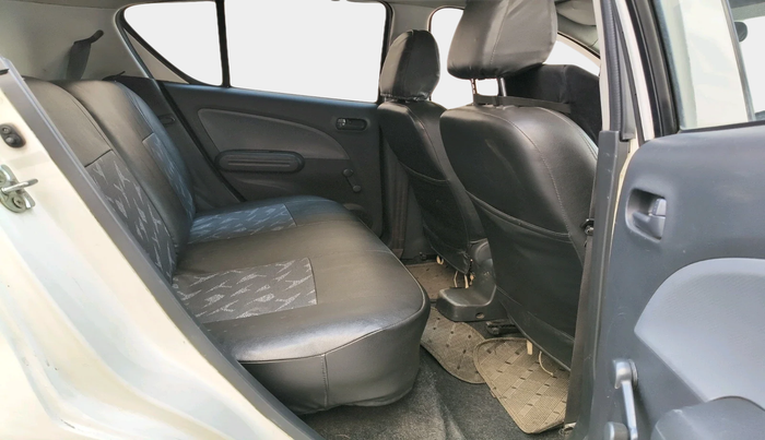 2011 Maruti Ritz LXI, Petrol, Manual, 1,11,346 km, interior