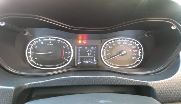 2020 Toyota URBAN CRUISER PREMIUM GRADE AT DUAL TONE, Petrol, Automatic, 35,027 km, interior