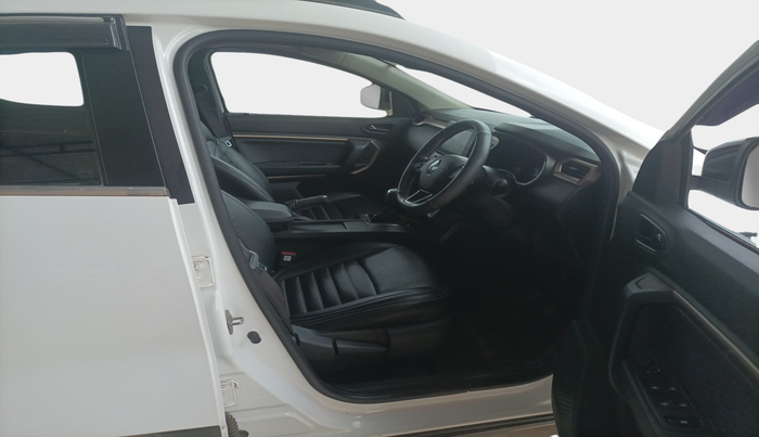 2021 Renault Kiger RXT AMT, Petrol, Automatic, 15,344 km, interior