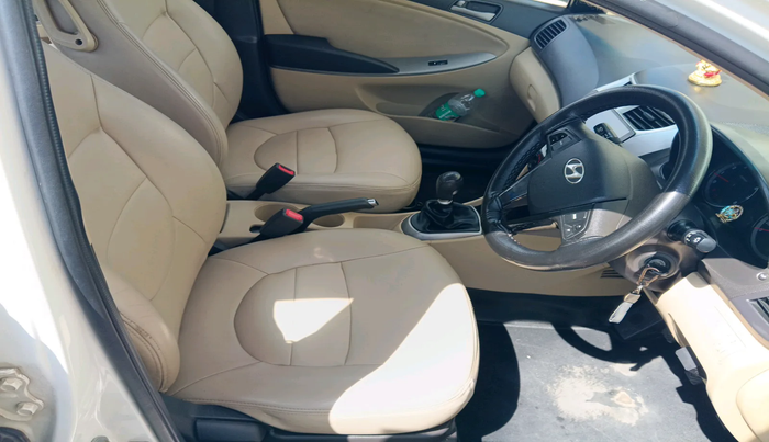 2016 Hyundai Verna FLUIDIC 4S 1.4 VTVT, Petrol, Manual, 51,745 km, interior