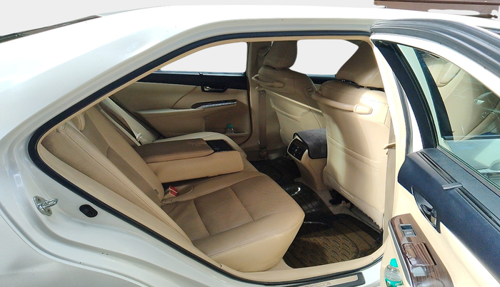 2015 Toyota Camry HYBRID, Hybrid, Automatic, 1,70,057 km, interior