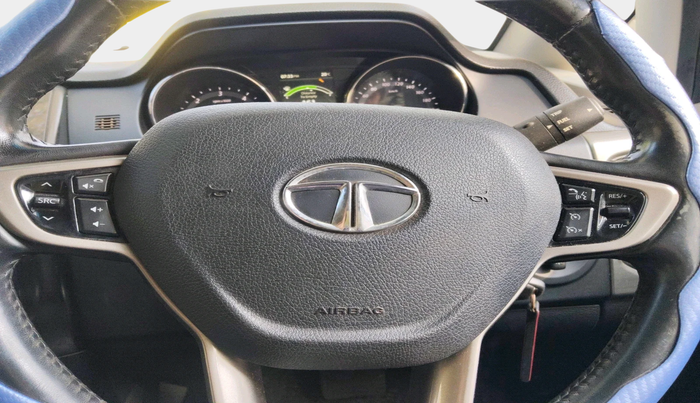 2017 Tata Hexa XTA 4X2 7 STR, Diesel, Automatic, 58,930 km, interior