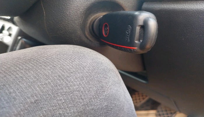 2020 Volkswagen Polo COMFORTLINE 1.0L MPI, Petrol, Manual, 66,321 km, interior