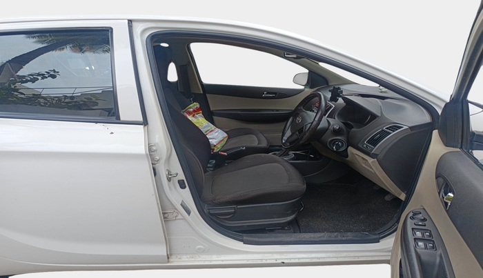 2012 Hyundai i20 SPORTZ 1.4 CRDI, Diesel, Manual, 75,071 km, interior