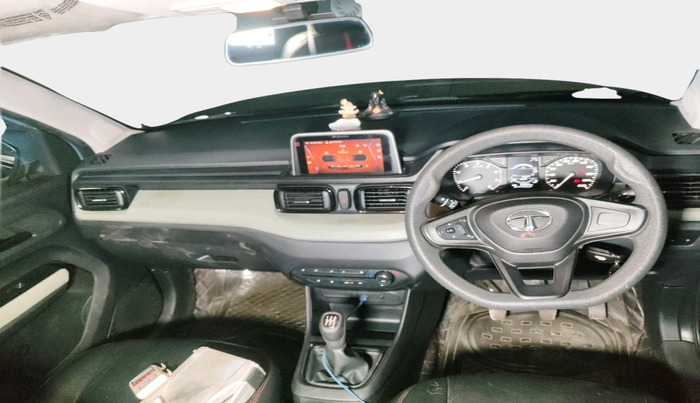 2022 Tata PUNCH ADVENTURE MT, Petrol, Manual, 25,264 km, interior