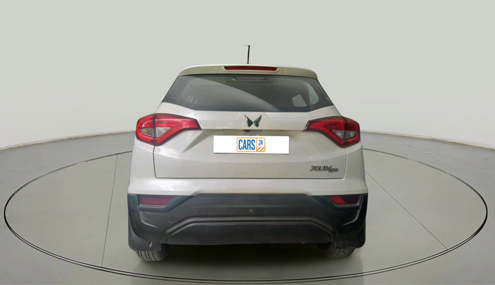2023 Mahindra XUV300 W6 1.5 Diesel, Diesel, Manual, 56,252 km, exterior
