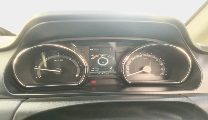 2019 Tata Hexa XM PLUS 4X2 7 STR, Diesel, Manual, 1,31,863 km, interior