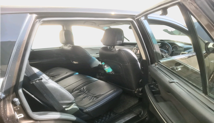 2019 Tata Hexa XM PLUS 4X2 7 STR, Diesel, Manual, 1,31,863 km, interior