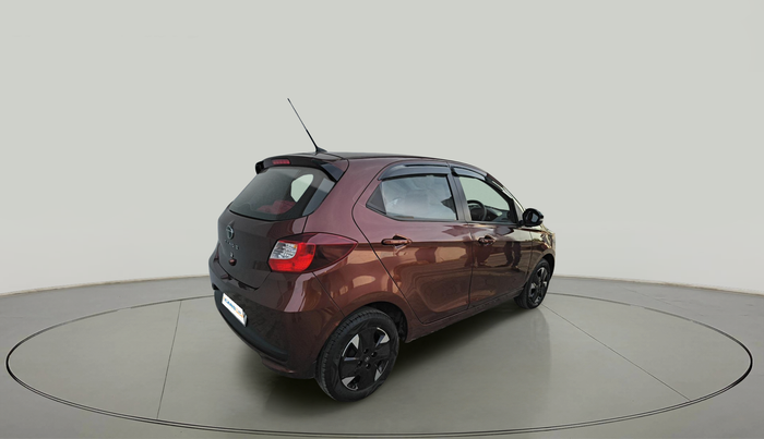 2025 Tata Tiago XTA PETROL, Petrol, Automatic, 7,746 km, exterior