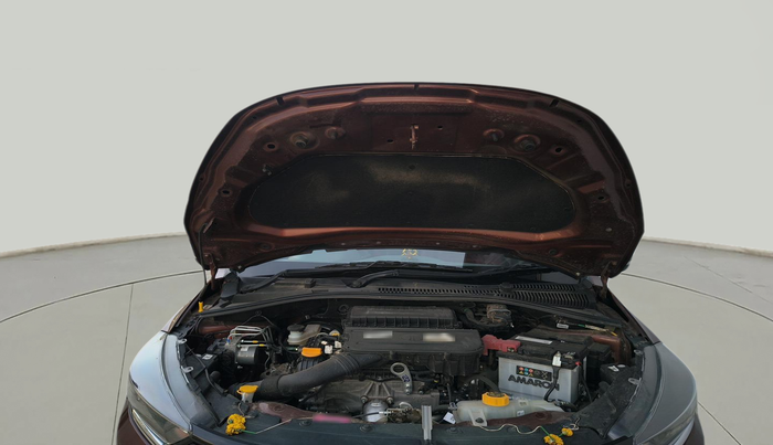 2025 Tata Tiago XTA PETROL, Petrol, Automatic, 7,746 km, exterior
