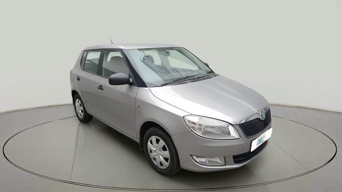 2010 Skoda Fabia CLASSIC 1.2 MPI, Petrol, Manual, 1,06,660 km, exterior
