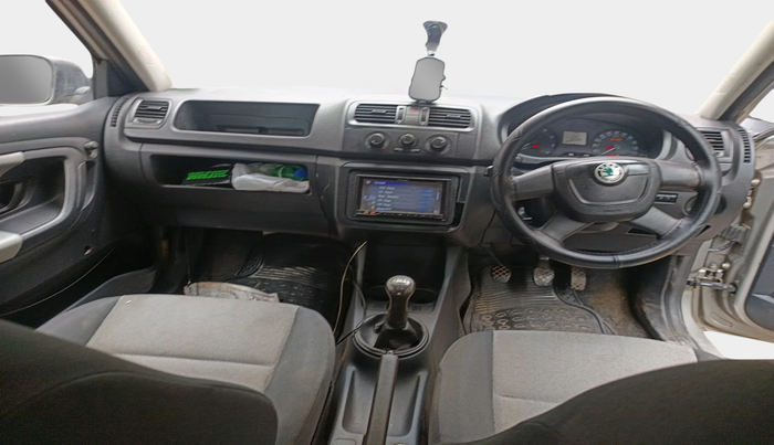 2010 Skoda Fabia CLASSIC 1.2 MPI, Petrol, Manual, 1,06,660 km, interior