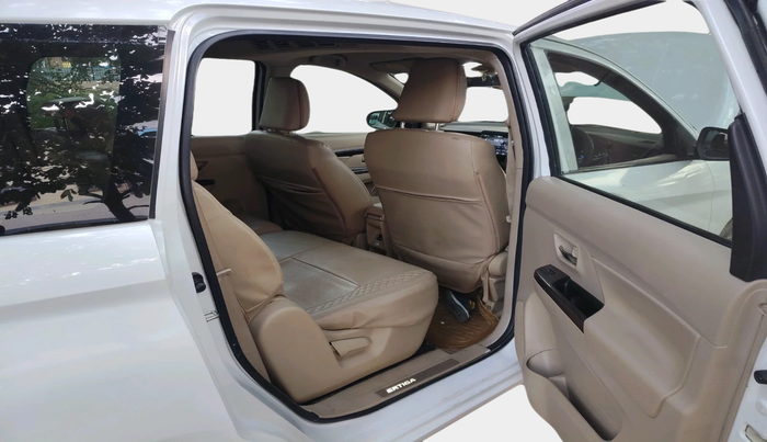 2020 Maruti Ertiga ZXI AT SHVS, Petrol, Automatic, 1,30,631 km, interior