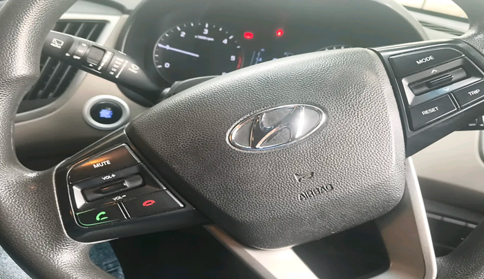 2016 Hyundai Creta SX PLUS 1.6 PETROL, Diesel, Manual, 1,09,833 km, interior