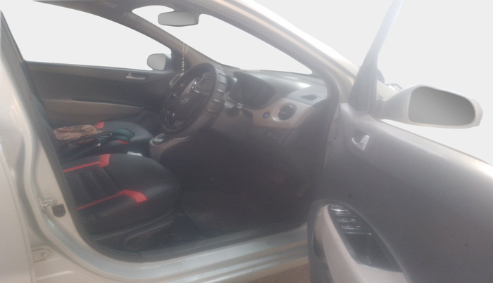 2014 Hyundai Xcent SX AT 1.2 (O), Petrol, Automatic, 95,329 km, interior