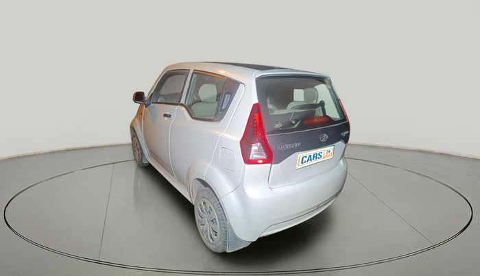 2017 Mahindra E20 Plus P6, Electric, Automatic, 15,754 km, exterior