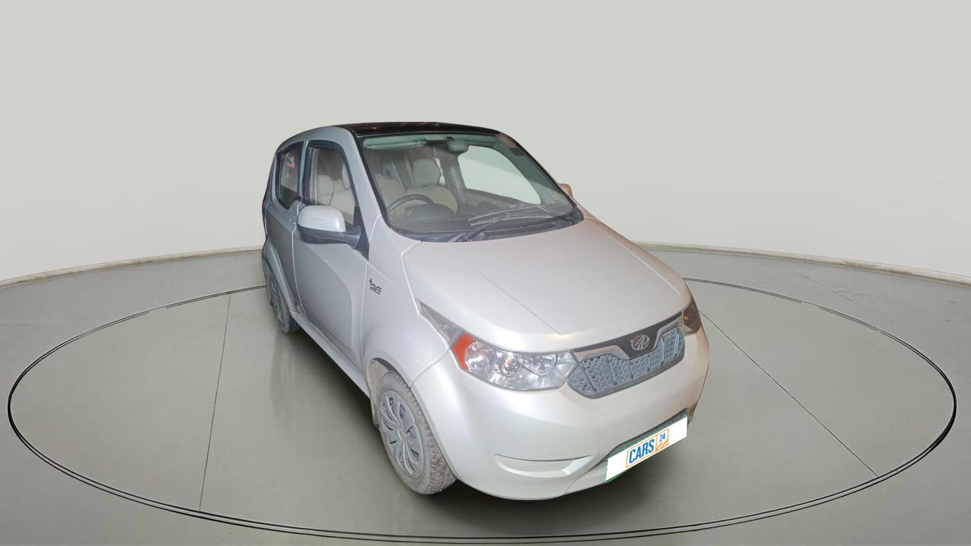 2017 Mahindra E20 Plus P6, Electric, Automatic, 15,754 km, exterior