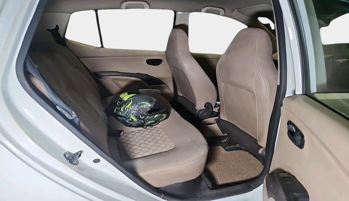 2010 Hyundai i10 MAGNA 1.2 AT, Petrol, Automatic, 81,101 km, interior