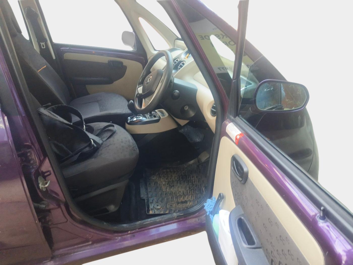 2017 Tata Nano TWIST XTA, Petrol, Automatic, 25,183 km, interior