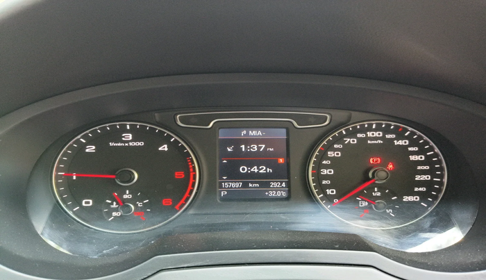 2013 Audi Q3 2.0 TDI QUATTRO, Diesel, Automatic, 1,57,697 km, interior