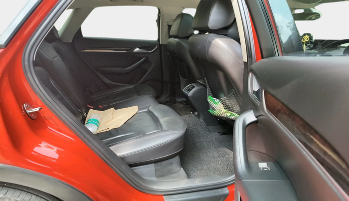 2013 Audi Q3 2.0 TDI QUATTRO, Diesel, Automatic, 1,57,697 km, interior