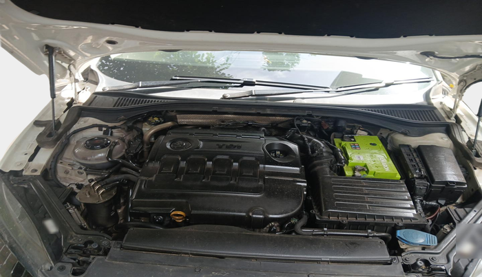 2017 Skoda Superb L&K 2.0 TDI AT, Diesel, Automatic, 1,03,750 km, exterior