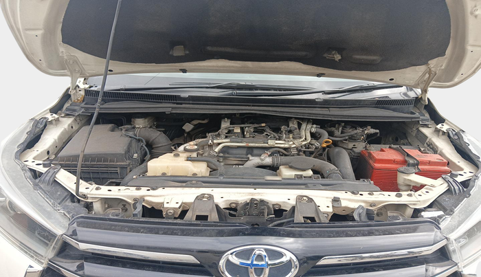 2017 Toyota Innova Crysta TOURING SPORT DIESEL MT, Diesel, Manual, 1,19,431 km, exterior