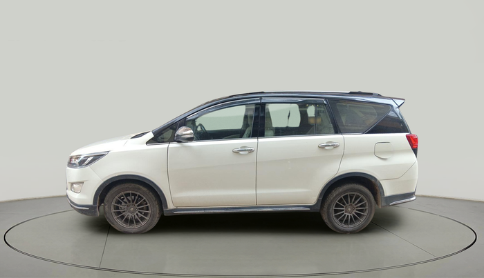 2017 Toyota Innova Crysta TOURING SPORT DIESEL MT, Diesel, Manual, 1,19,431 km, exterior