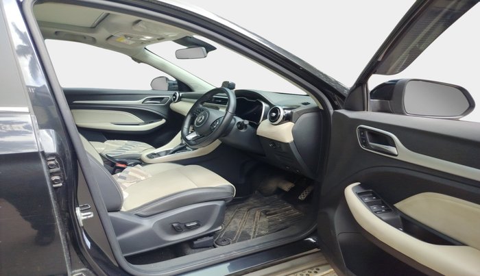 2022 MG ASTOR SHARP 1.5 CVT, Petrol, Automatic, 15,999 km, interior