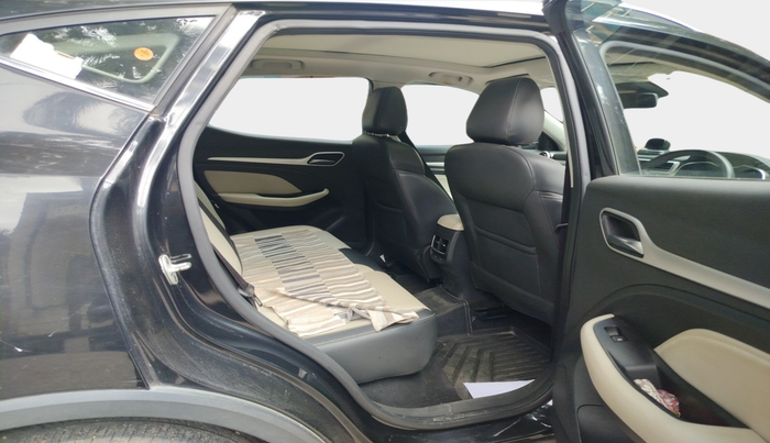 2022 MG ASTOR SHARP 1.5 CVT, Petrol, Automatic, 15,999 km, interior