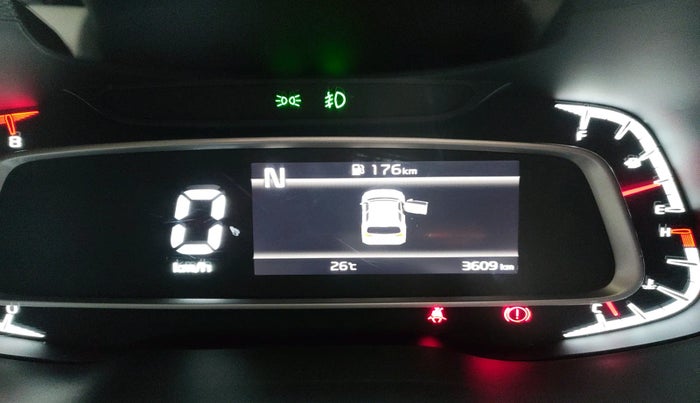 2022 KIA SONET HTX 1.0 IMT, Petrol, Manual, 3,609 km, interior