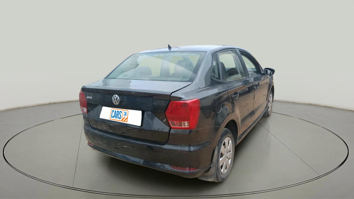2016 Volkswagen Ameo TRENDLINE 1.2L, Petrol, Manual, 1,11,908 km, exterior