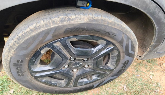 2023 KIA SONET HTK PLUS 1.2, Petrol, Manual, 19,052 km, tyre