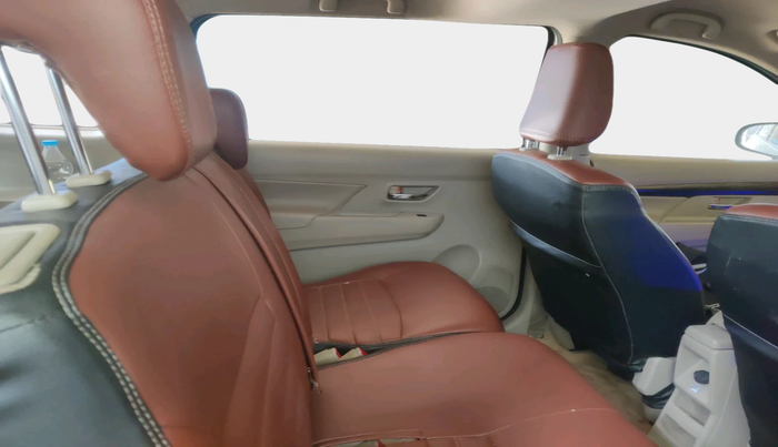 2021 Maruti Ertiga ZXI+ SHVS, Petrol, Manual, 49,023 km, interior