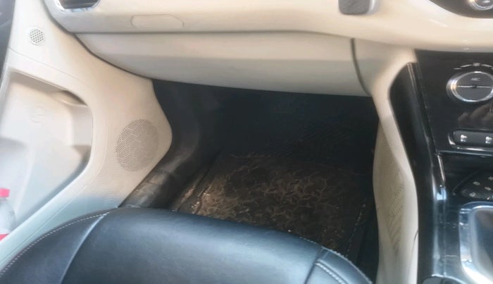 2021 Tata NEXON XZ PLUS (O) PETROL, Petrol, Manual, 77,165 km, interior