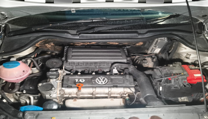 2011 Volkswagen Polo HIGHLINE 1.6L, Petrol, Manual, 1,51,250 km, exterior