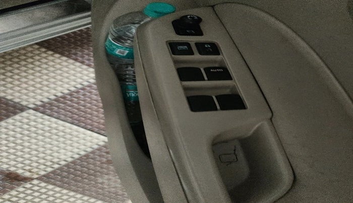 2015 Maruti Swift Dzire VXI, Petrol, Manual, 62,837 km, interior