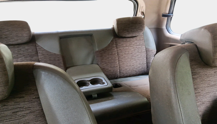 2011 Mahindra Xylo E6 BS-III, Diesel, Manual, 1,38,768 km, interior